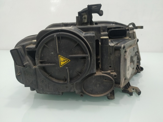 Reflektor lewy Audi A4 8K2