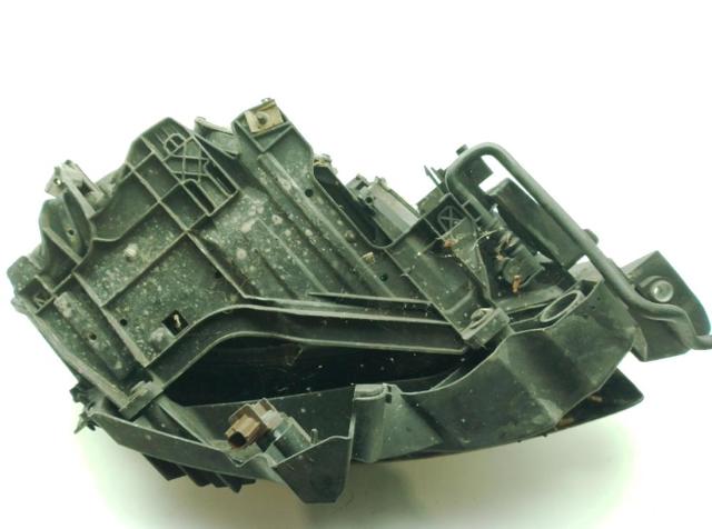 Reflektor lewy Audi A4 8K2