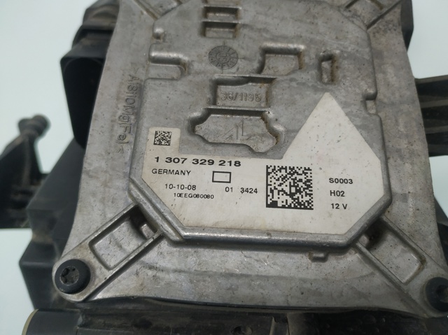 Reflektor lewy Audi A4 8K2