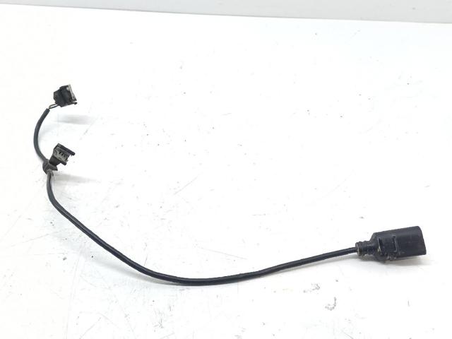 Zamek maski 8K0953236A VAG