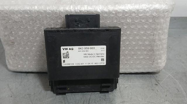 Stabilizator napięcia 8K0959663 PORSCHE
