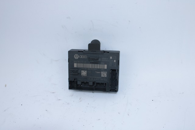 Blok komfortu przednich drzwi 8K0959793P VAG