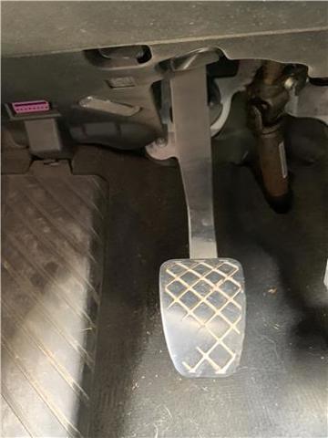 Pedał sprzęgła Audi A4 8K2