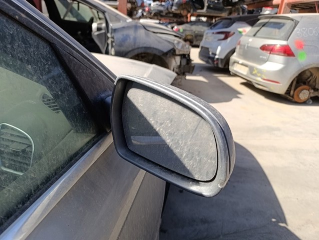 Lusterko wsteczne prawe 8K1857410AG VAG