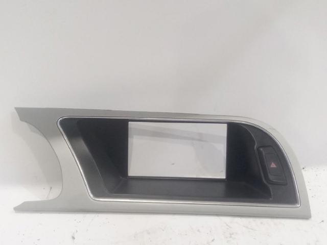 Przycisk włączania światła awaryjnego 8K1941509FV10 VAG