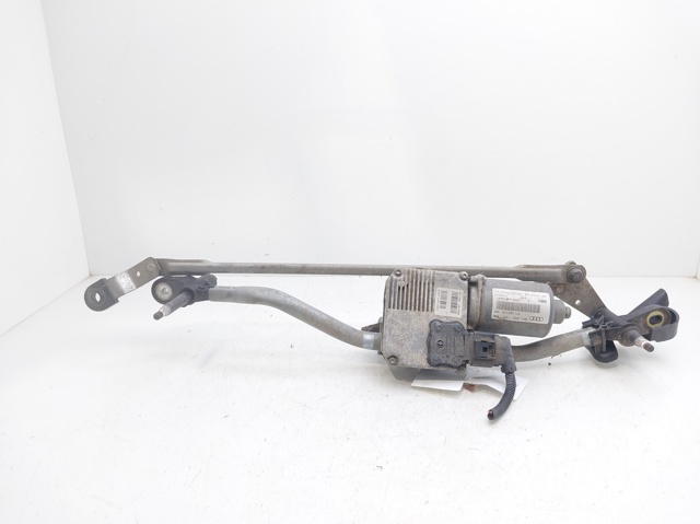 Mechanizm wycieraczek Audi A4