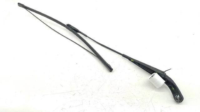 Ramię wycieraczki szyby przedniej Audi A5 8T3