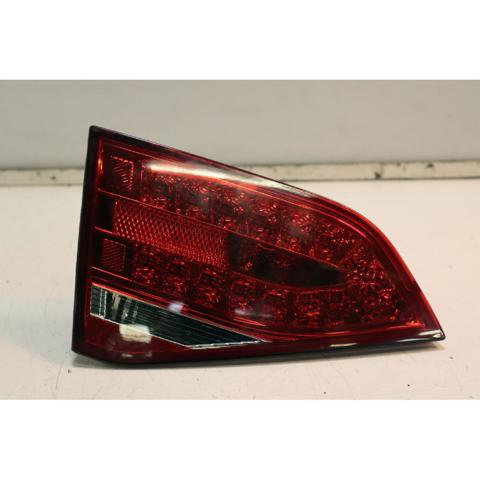 Lampa zespolona tylna lewa wewnętrzna 8K5945093B VAG