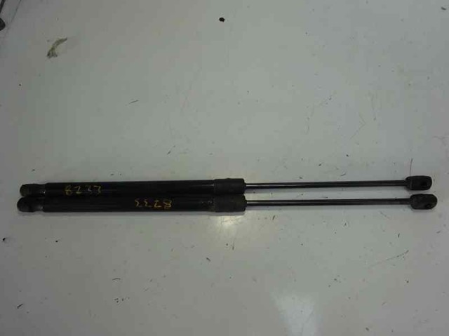 Amortyzator klapy bagażnika (3/5 drzwi-tylnych) 8K9827552B VAG