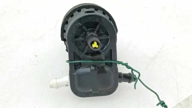 Pompka spryskiwacza szyby przedniej Mitsubishi Outlander 1 CU