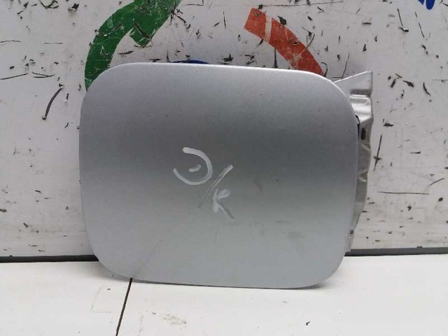 Klapka wlewu paliwa 8L0809905A VAG