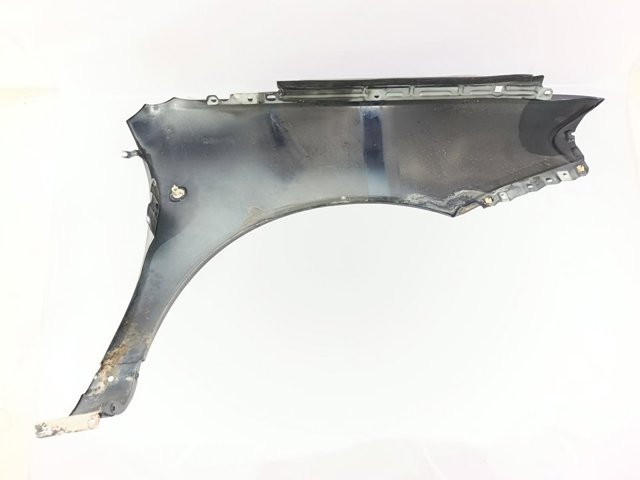 Błotnik przedni lewy 8L0821105 VAG