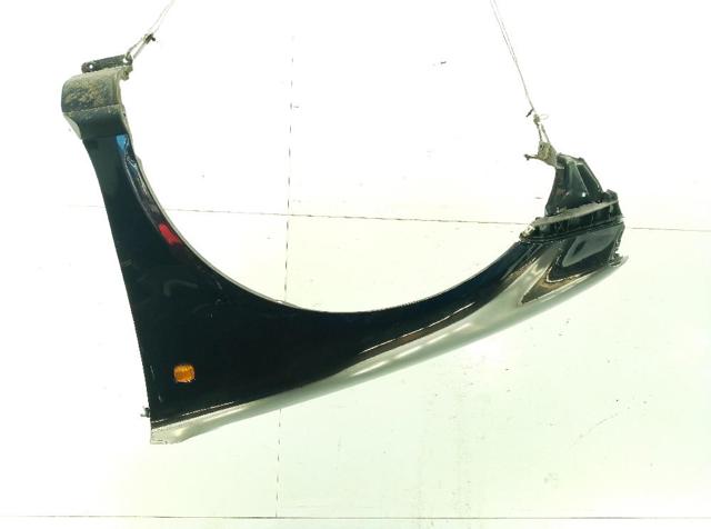 Błotnik przedni lewy 8L0821105 VAG