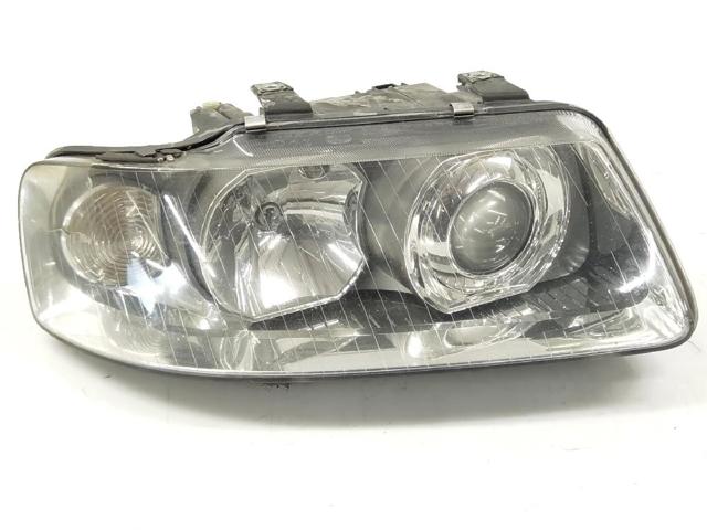 Reflektor prawy 8L0941004AF VAG/Audi