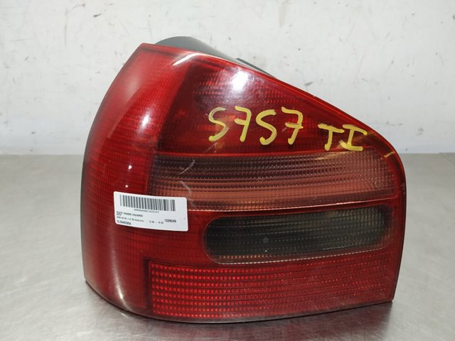 Lampa zespolona tylna lewa 8L0945095A VAG