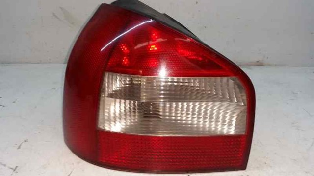 Lampa zespolona tylna lewa 8L0945095B VAG