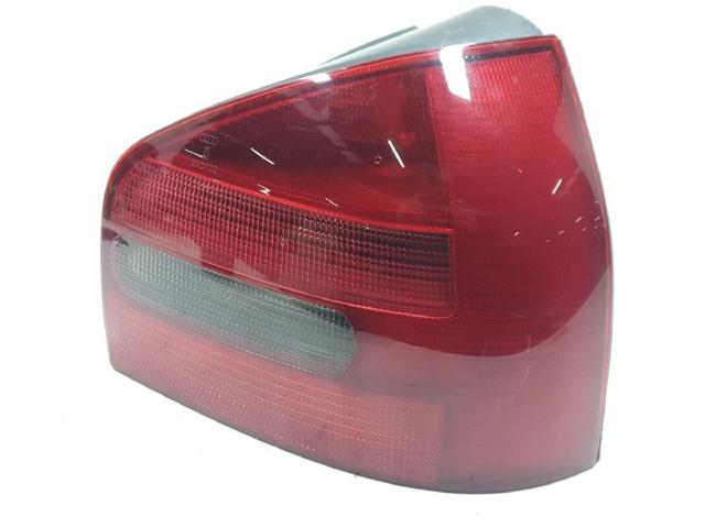 Lampa zespolona tylna prawa 8L0945096A VAG