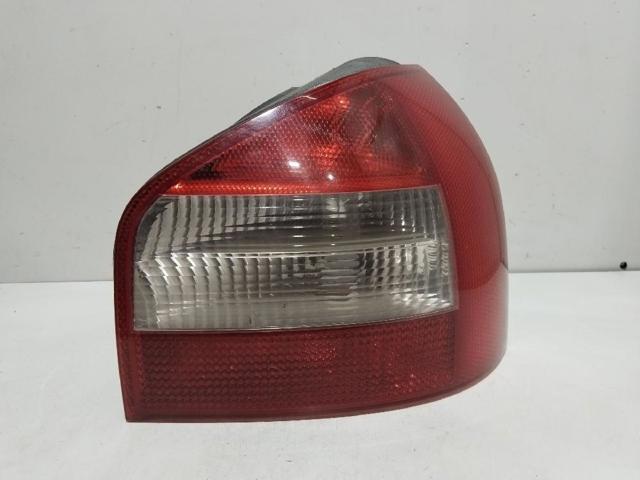 Lampa zespolona tylna prawa 8L0945096B VAG