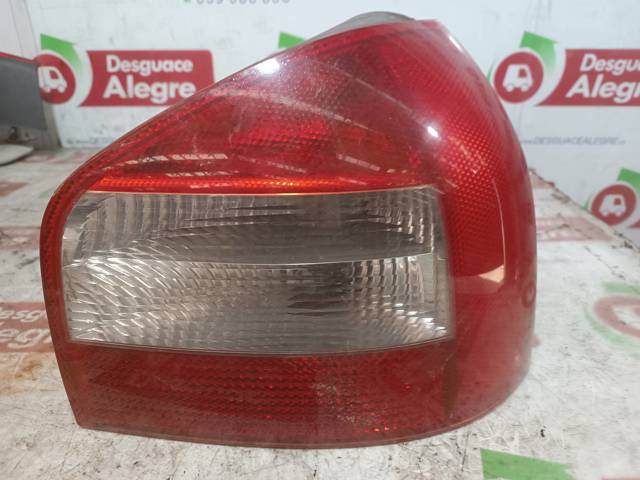 Lampa zespolona tylna prawa 8L0945096B VAG
