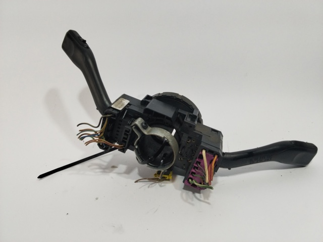 8L0953513G Ford