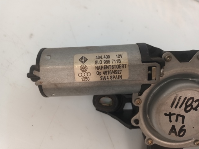 Silniczek wycieraczki tylnej szyby 8L0955711B VAG