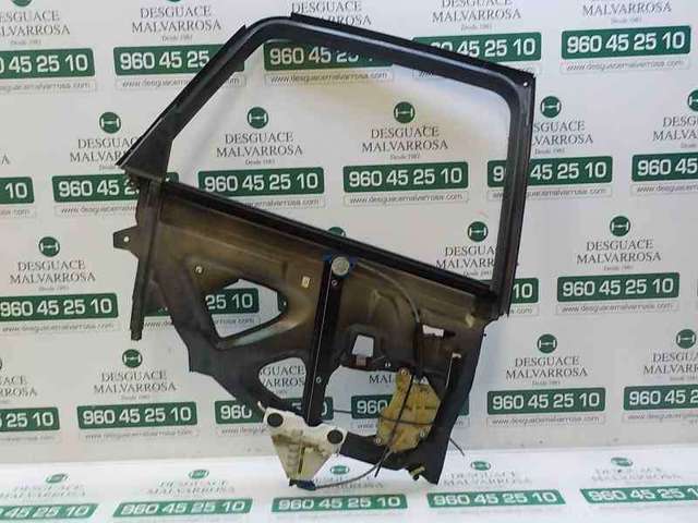 Mechanizm podnoszenia szyby drzwi tylnych prawych 8L4839462 VAG