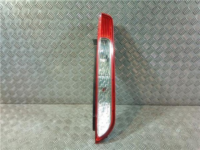 8M5113404A Ford