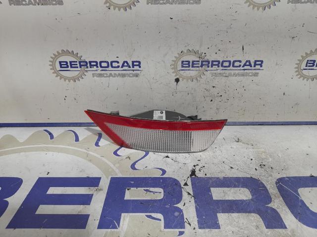 Lampa cofania prawa 8M5115500AB FORD