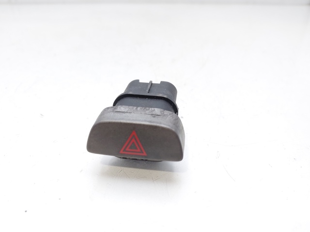 Włącznik świateł awaryjnych Ford Focus