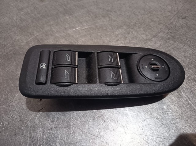 Panel przyciskowy sterowania podnośnikiem szyby przedni lewy 8M5T14A132AC FORD