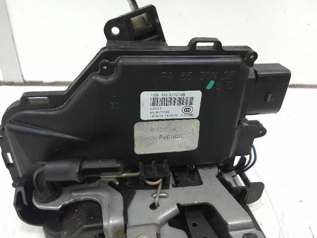 Zamek drzwi przednich prawych 8N1837016B PORSCHE