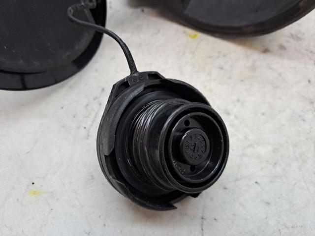 Klapka wlewu paliwa Audi A3 8P1