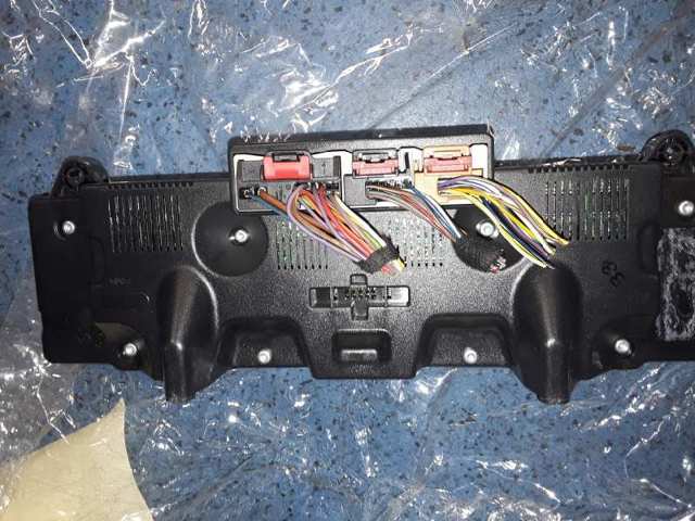 Sterownik trybów ogrzewania/klimatyzacji Audi A3 8P1