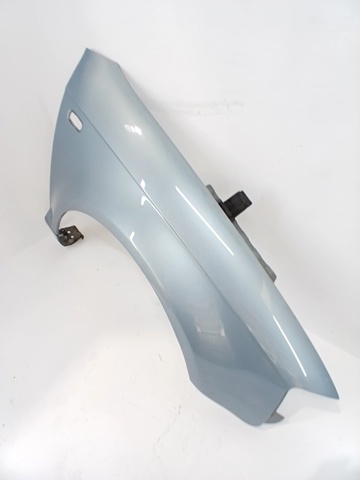 Błotnik przedni prawy Audi A3 8P1