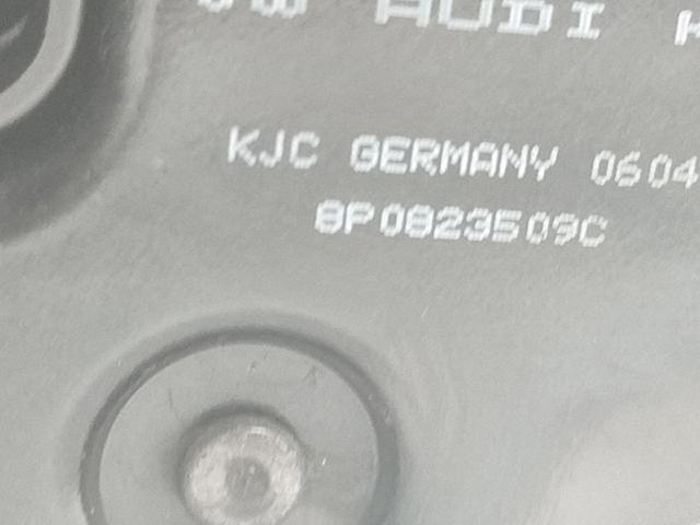 Zamek maski Audi A3 8PA