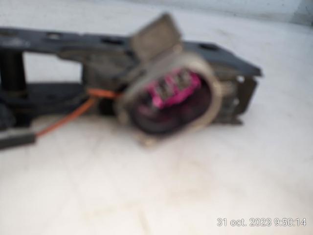 Zamek maski Audi A3 8P1