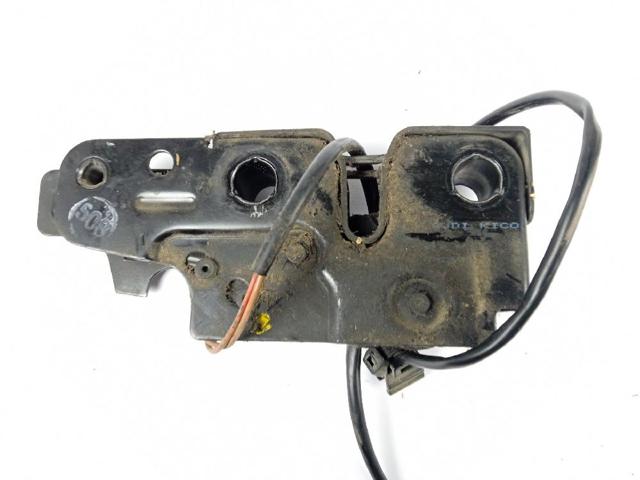 Zamek maski 8P0823509D VAG