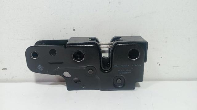 Zamek maski do Audi A3 8PA