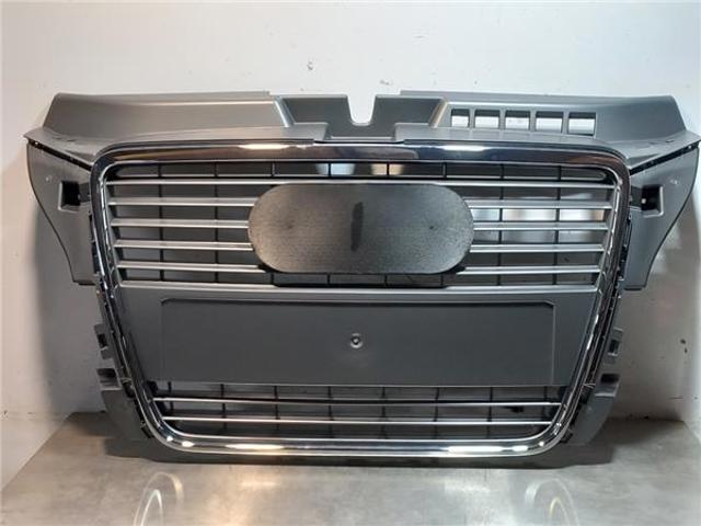 Atrapa chłodnicy Audi A3 8PA