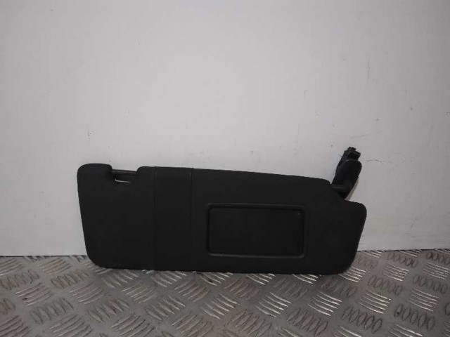 Osłona przeciwsłoneczna 8P0857552A VAG