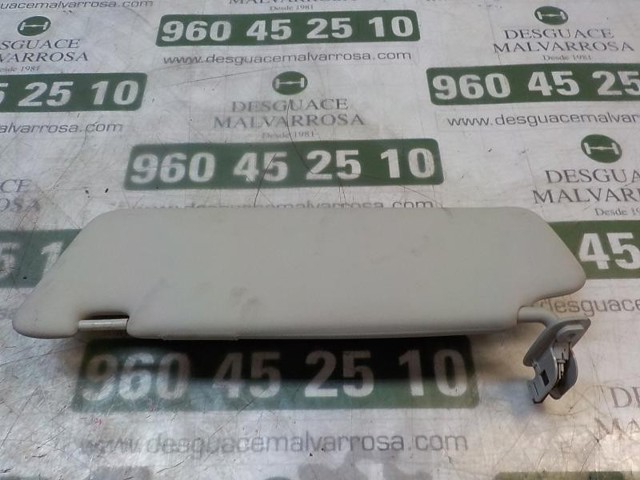 Osłona przeciwsłoneczna 8P0857552A9V4 VAG