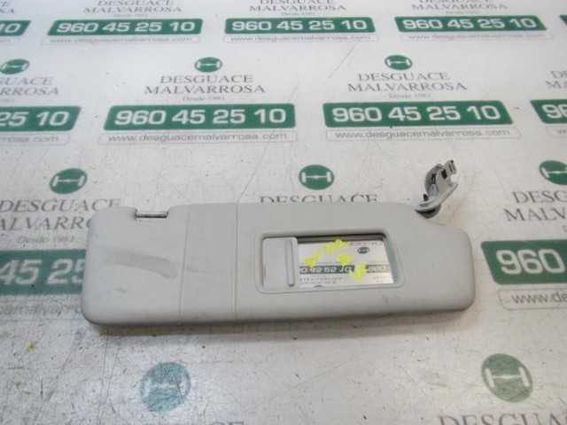 Osłona przeciwsłoneczna 8P0857552A9V4 VAG