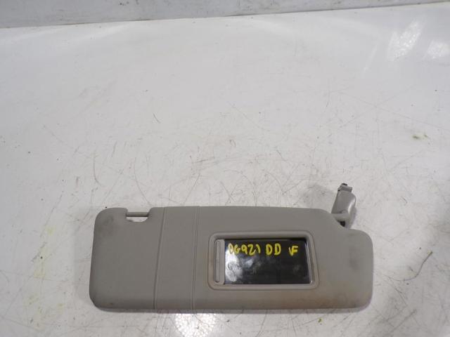 Osłona przeciwsłoneczna 8P0857552A9V4 VAG