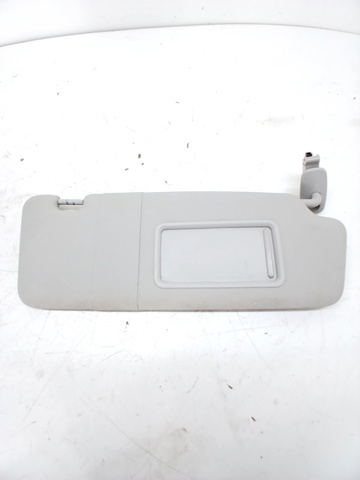 Osłona przeciwsłoneczna 8P0857552A9V4 VAG