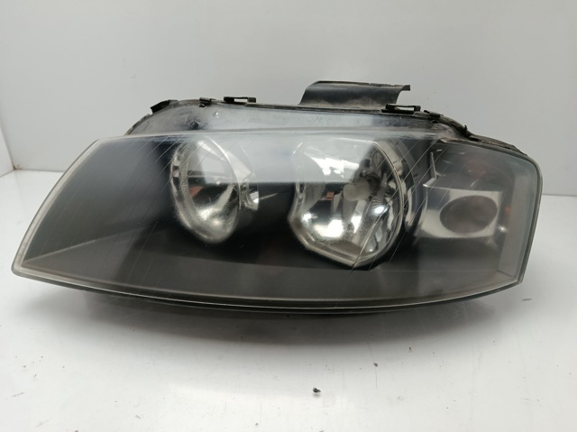 Reflektor lewy 8P0941003K VAG