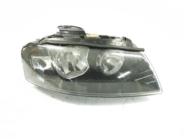 Reflektor prawy 8P0941004A VAG