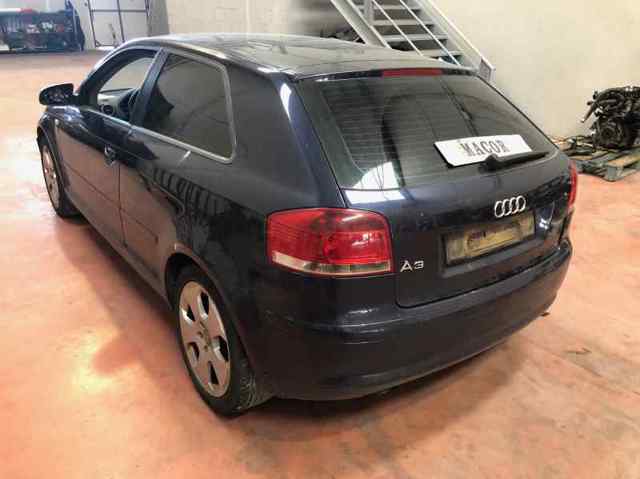 Przycisk włączania światła awaryjnego Audi A3 8P1