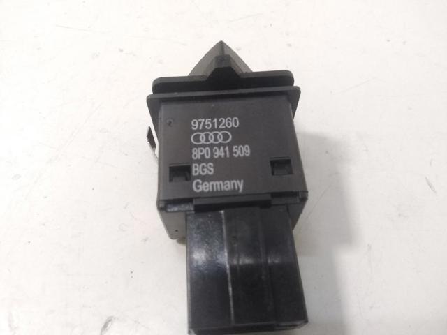 Przycisk włączania światła awaryjnego Audi A3 8P1