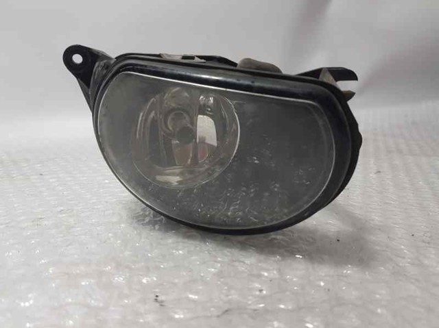Lampa przeciwmgielna prawa 8P0941700A VAG