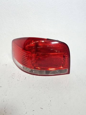 8P0945095 VAG